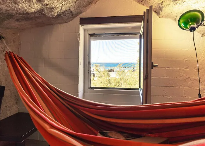 La Pietra - Vecchia, Vista Mare Bari