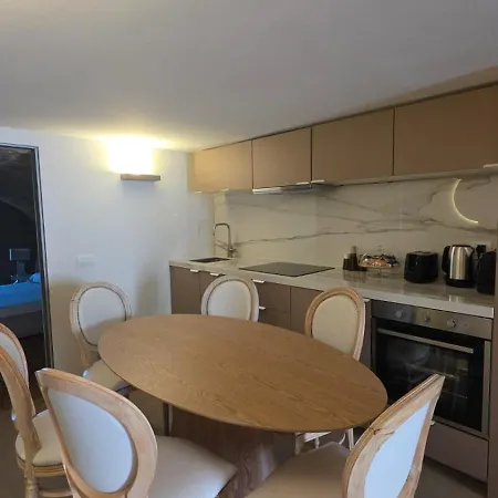 La Pietra - Vecchia, Vista Mare Apartment